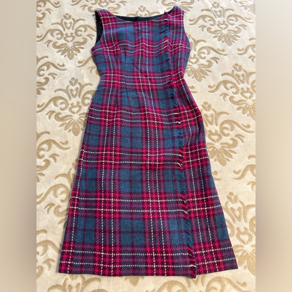 Vintage 60’s plaid wool sleeveless dress, small